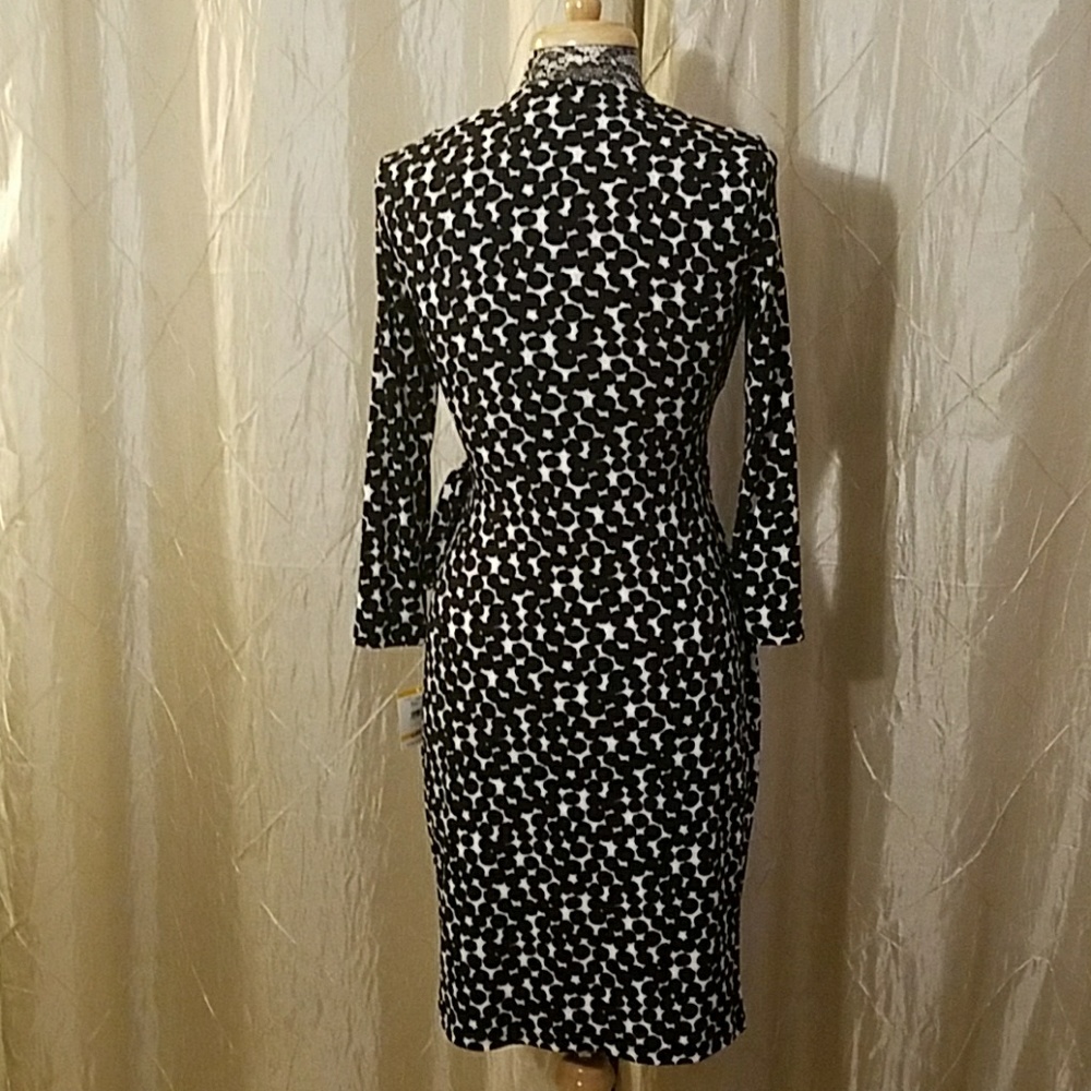 Anne Klein black & white mock wrap dress - Picture 4 of 4